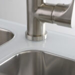 24063-fregadero-de-vidrio-templado-blanco-dos-pozos-116-cm_imagen-producto-extras_12-